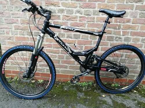 Cannondale Jekyll 700 Full Suspension mountain bike 2003 Model - *Read Desc*