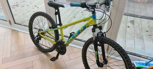 felt Q24 Mountain Bike 24'' Lime green / blue