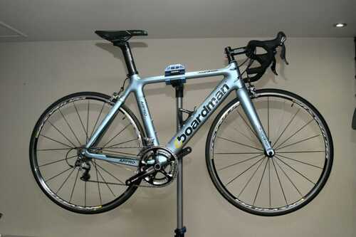 Boardman AirPro C Full Carbon Road Bike. Ultegra. 54cm. 7.7kg. RRP 1800.