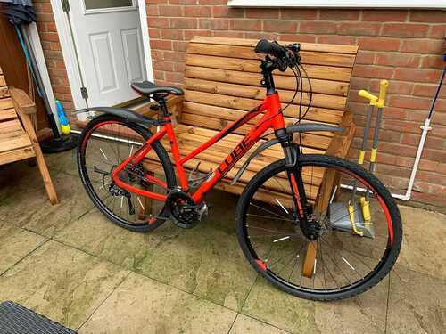 Cube Nature Pro Lady Red and Black- Women's Cross Bike ( New Condition )