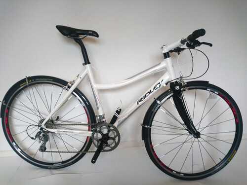 Ridley Tempo Women's Flat Bar Road Bike  Size Small - Aluminium, Carbon Fork