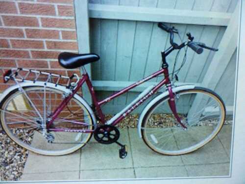 Vintage Raleigh Ladies Town Bike