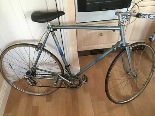 racing bike good condition